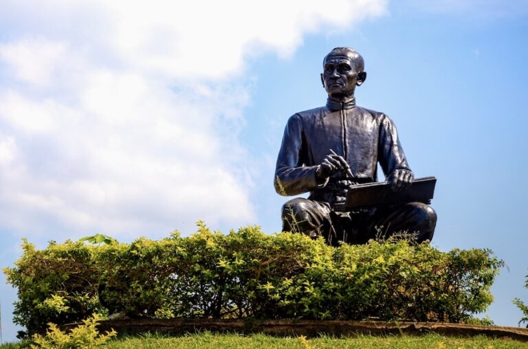 THAÏLANDE – HISTOIRE : Sunthorn Phu, le Shakespeare siamois