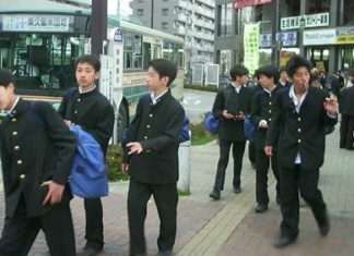 JAPON – ÉPIDÉMIE: Pourquoi les écoles japonaises ferment à cause du coronavirus ?