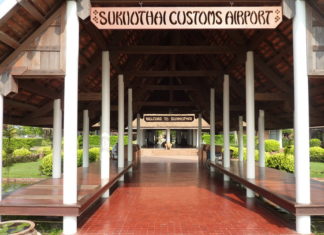 THAÏLANDE – CHRONIQUE: « Aéroport de Sukhothaï : des musées et des ailes »