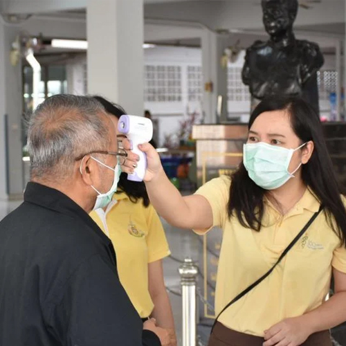 THAÏLANDE – COVID : Le Premier ministre thaïlandais demande aux services de santé de se préparer à la hausse des cas de covid-19 du a Songkran