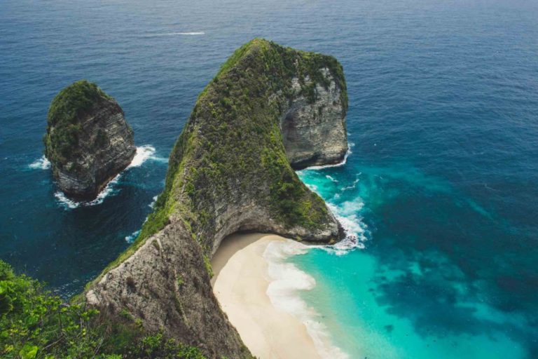 INDONÉSIE – TOURISME: A Bali, le retour à la normale touristique est prévu en octobre