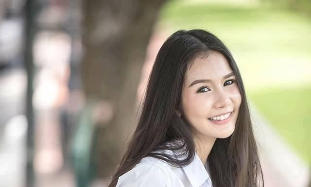 THAILANDE – SOCIETE: Ces adolescentes qui refusent la coupe de cheveux «scolaire»