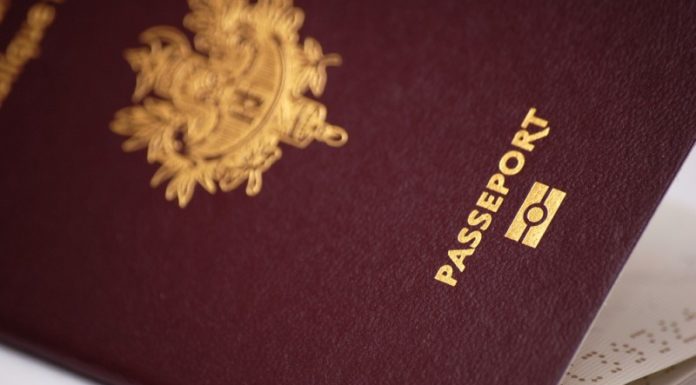ASIE – FRANCE: Faciliter l’obtention des passeports français à l’étranger, une urgence