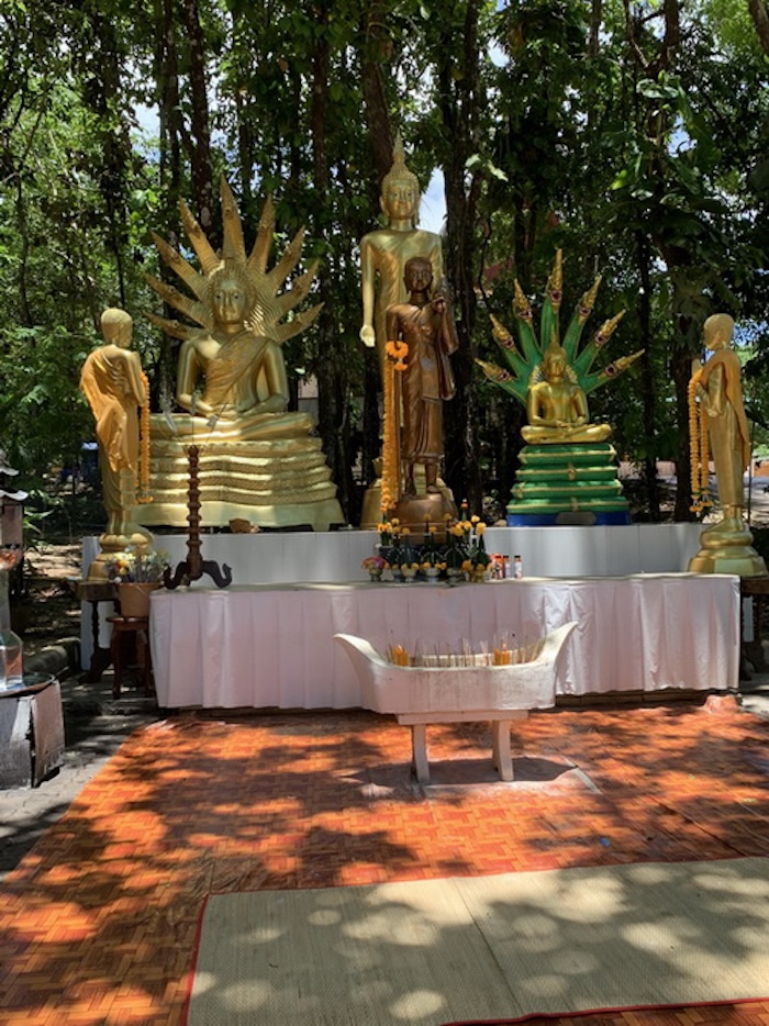 Wat Phra Tak Suea