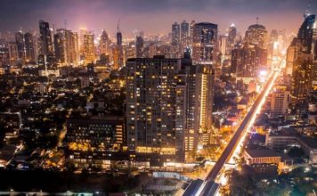 THAÏLANDE – TOURISME : Aidez-nous à repérer les hôtels «quarantaine» qui ne remplissent pas leurs obligations Bangkok skyline