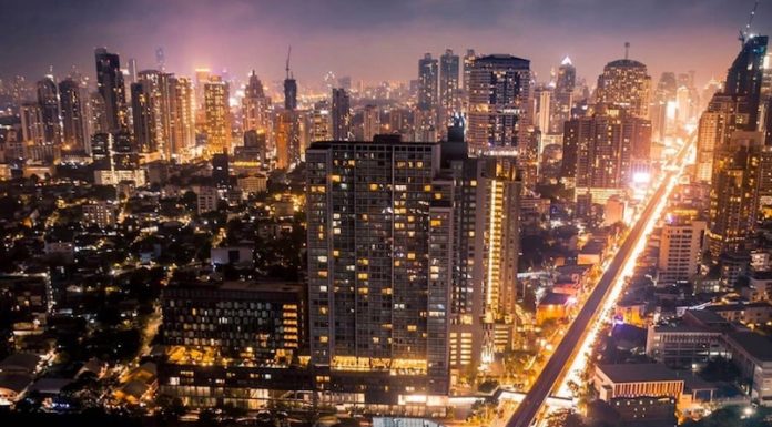 BAANGKOK – VIOLENCE: Bangkok découvre les batailles de gangs en pleine rue Bangkok skyline