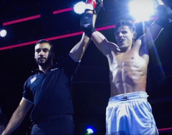 FRANCE – BOXE: Pourquoi la boxe Thaïe envahit Paris