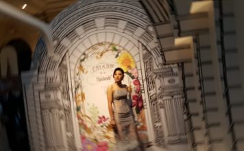FRANCE – THAILANDE: La princesse Sirivannavari met Paris à l’heure siamoise.