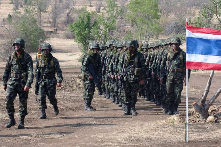 THAILANDE – SOCIETE: Service militaire en Thaïlande : un poison d’avril…