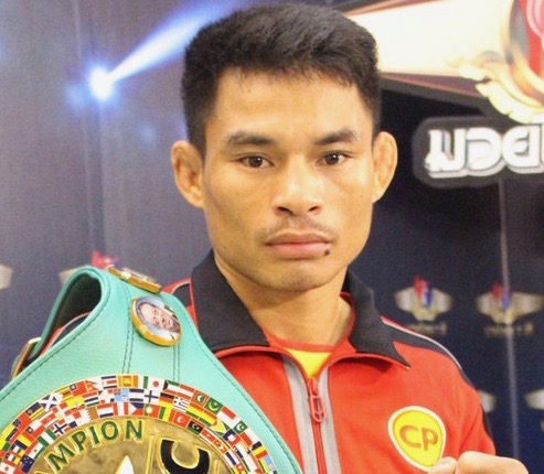 THAILANDE – SPORT: Un champion du monde thaï de boxe anglaise, poids «paille»