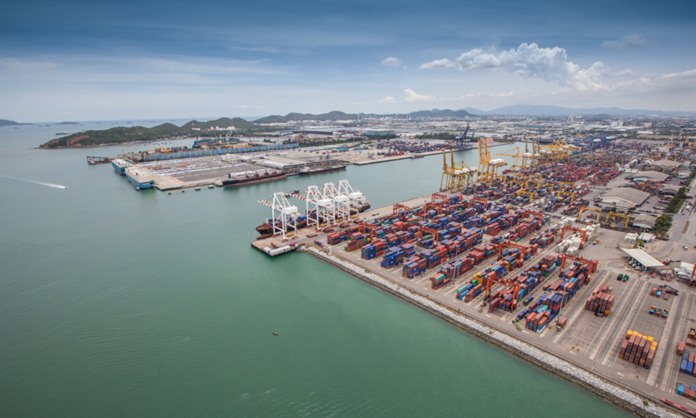 THAÏLANDE – ÉCONOMIE: Le commerce extérieur, clef de la reprise thaïlandaise