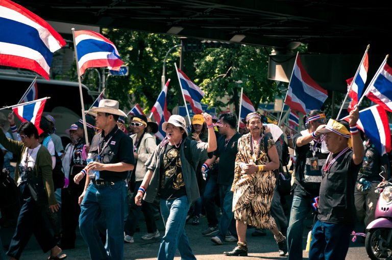 THAÏLANDE – FRANCE: Les activistes thaïlandais dans l’hexagone sont-ils dangereux pour le royaume ?