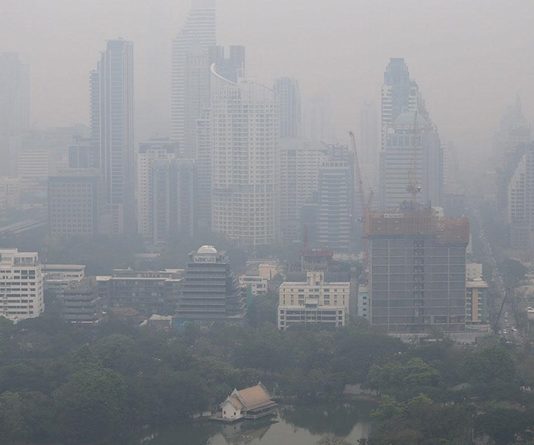 BANGKOK – POLLUTION : Plus de 250 écoles fermées face à un pic de pollution alarmant Pollution Bangkok