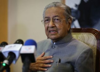 MALAISIE – POLITIQUE: Mahathir Mohammad, 95 ans et un nouveau parti politique