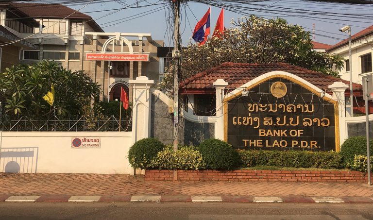 LAOS – FINANCE : Pour Moody’s, le gouvernement laotien pourrait ne plus pouvoir rembourser ses dettes