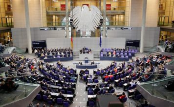 THAÏLANDE – POLITIQUE: Au Bundestag allemand, la politique thaïlandaise fait débat