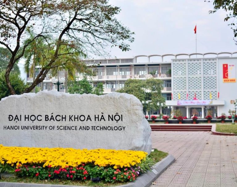 VIETNAM – FRANCOPHONIE : La lutte contre la Covid-19, sujet de coopération linguistique et médicale