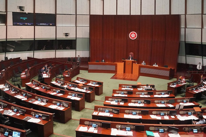 HONG KONG – POLITIQUE: La délation, sport national dans l’ex colonie britannique