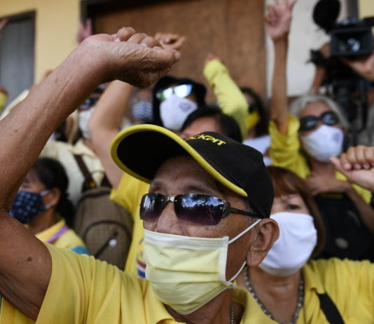 THAÏLANDE – POLITIQUE: Va-t-on assister au retour des «chemises jaunes» ?