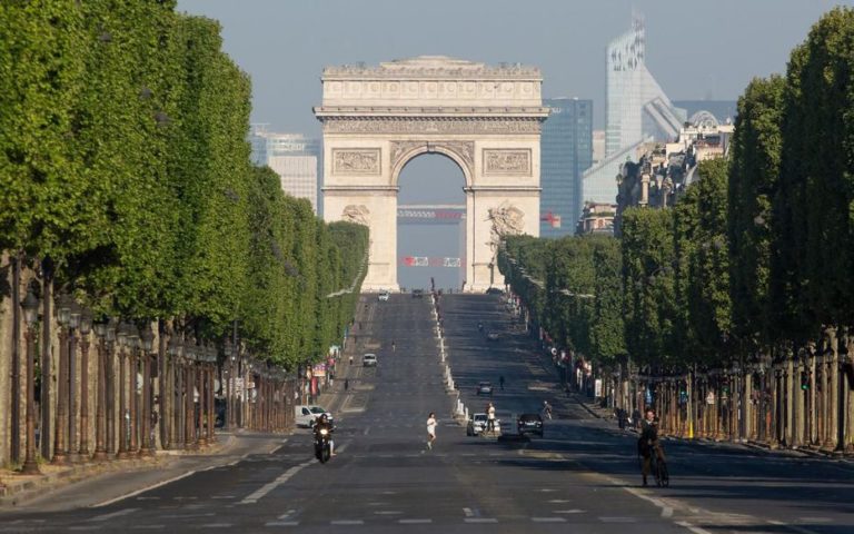 THAÏLANDE – FRANCE: Les thaïlandais bienvenus dans l’hexagone….s’ils veulent venir