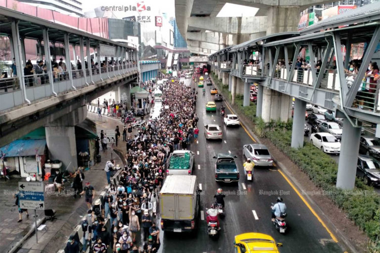 THAÏLANDE – POLITIQUE: Mercredi 21 octobre, nouvelle date de mobilisation pro-démocratie
