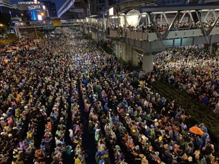 THAÏLANDE – POLITIQUE: La révolte de la jeunesse de Bangkok est-elle à l’unisson du reste du pays ?