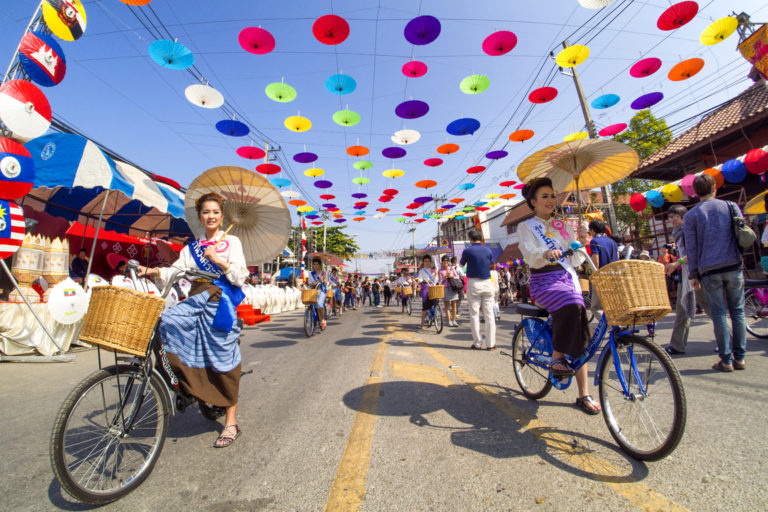 THAÏLANDE – TOURISME: En janvier, les ombrelles de Bo Sang ne pourront pas s’ouvrir