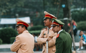 VIETNAM – SOCIÉTÉ: Boire ou conduire… les vietnamiens doivent maintenant choisir