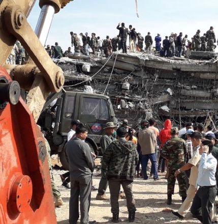 CAMBODGE – CATASTROPHE: A Kep, un hôtel s’effondre et engloutit  prés de 50 personnes