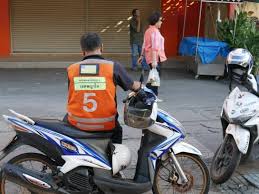 BANGKOK: Demain, des pistes «cyclables» pour motos ?
