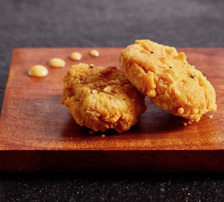 SINGAPOUR – ALIMENTATION: Vous reprendrez bien du poulet artificiel ?