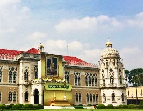 THAÏLANDE – CORONAVIRUS: La ruée sur les 5000 bahts mensuels promis par le gouvernement