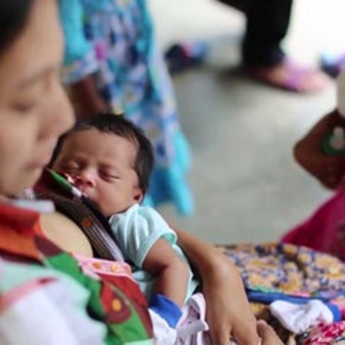 INDONÉSIE – SANTÉ: Dans l’archipel, quatre millions d’enfants vaccinés contre la pneumonie grâce à Bill Gates