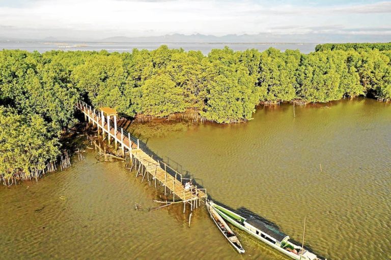 TOURISME: Opération Atlantide ou des détectives en apnée aux Philippines
