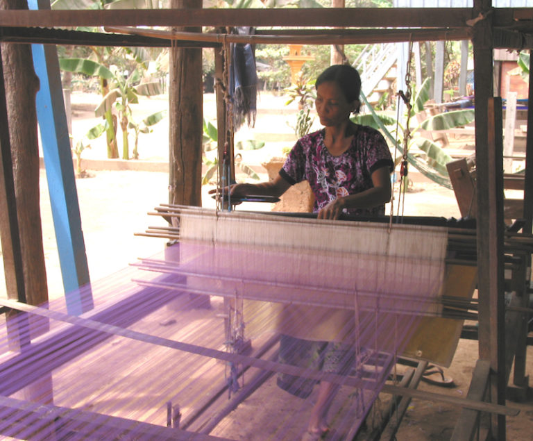 CAMBODGE – PATRIMOINE: Pierre André Romano raconte Artisans d’Angkor