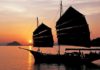 PHANG NGA – REPORTAGE : Croisière évasion à bord d’une jonque en bois