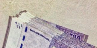 ringgit-malaisie-cash