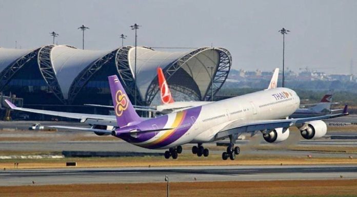 thai airways vols