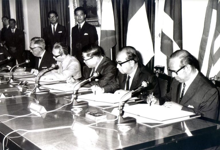 ASIE DU SUD-EST: En 1967, l’ASEAN naît à Bang Saen, près de Chonburi…