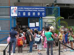 FRANCE- HONG KONG: Le lycée international Français de Hong Kong largue les amarres