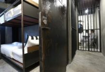 Bangkok : un hôtel propose de dormir en prison