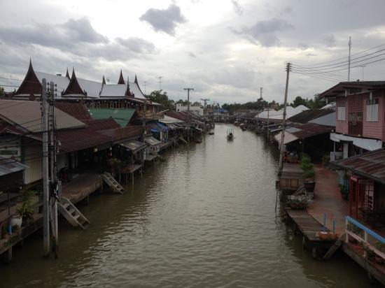 TOURISME: Le festival d’Amphawa refait sourire Bangkok le 8 juin