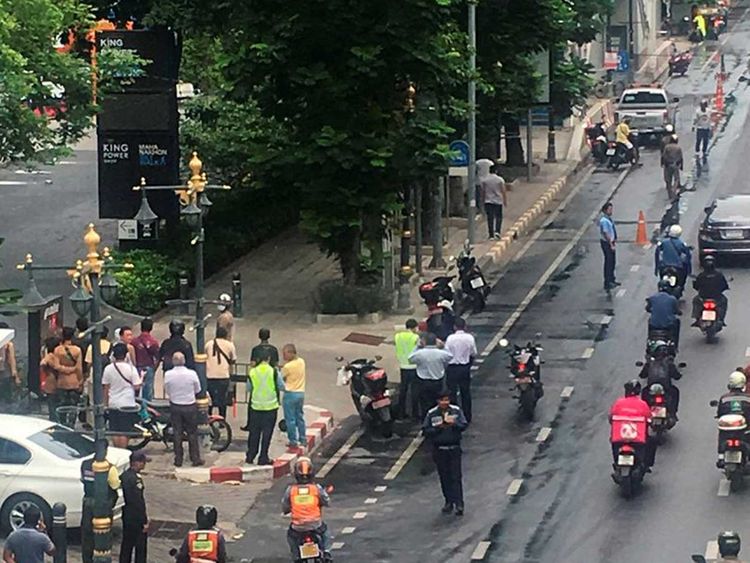 THAÏLANDE – EXPLOSIONS: Bombes à Bangkok, Avertissement de l’Ambassade de France