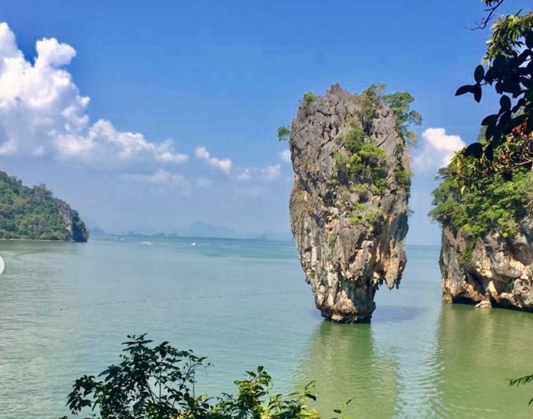 THAÏLANDE – TOURISME: A Phang Nga, l’îlot James Bond menacé par l’érosion