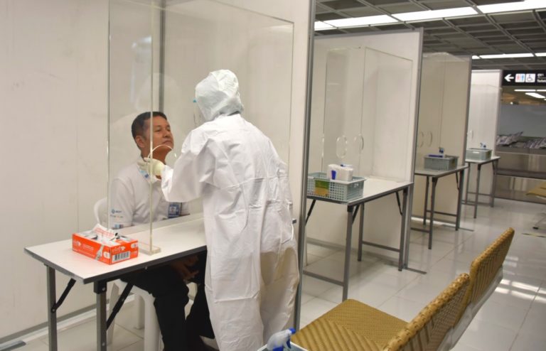 PHUKET – CORONAVIRUS: L’île balnéaire veut des visiteurs «sans Covid»