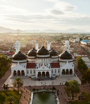 INDONÉSIE – DROITS DE L’HOMME: Coups de fouet à Aceh, Amnesty dénonce