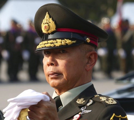 THAÏLANDE – POLITIQUE: Qui est le Général Apirat Kongsompong, patron de l’armée et pilier du pouvoir ?