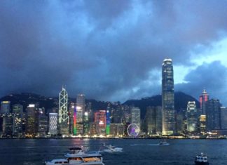 HONG KONG – ÉCONOMIE: Les manifestations ont coûté cher à l’ex colonie britannique
