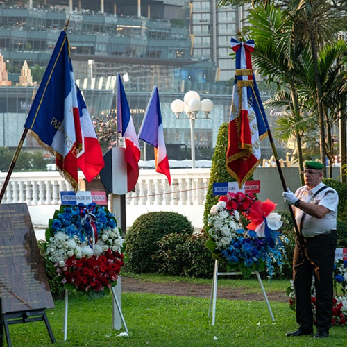 BANGKOK – CEREMONIE: Un hommage ensoleillé pour l’armistice du 11 novembre 1918