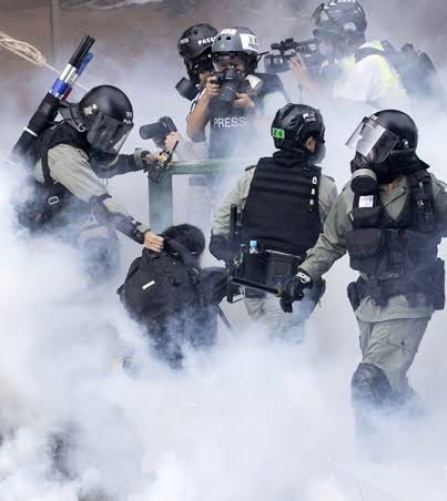 HONG KONG – VIOLENCES: Les images de l’université polytechnique assiégée